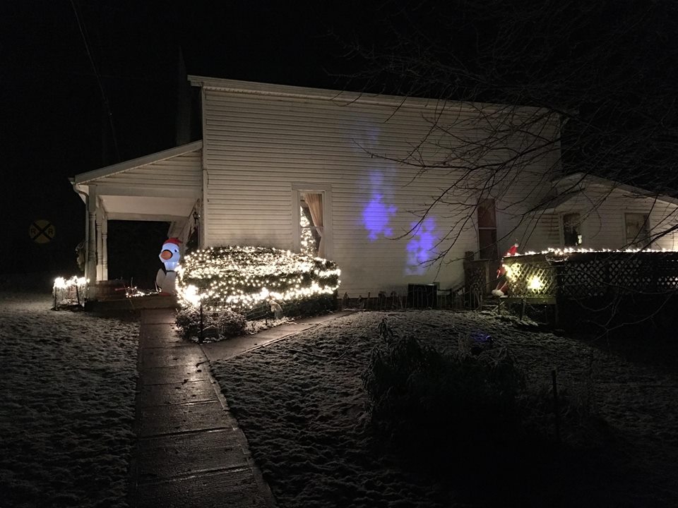Cob Hollow Farm Christmas Lights